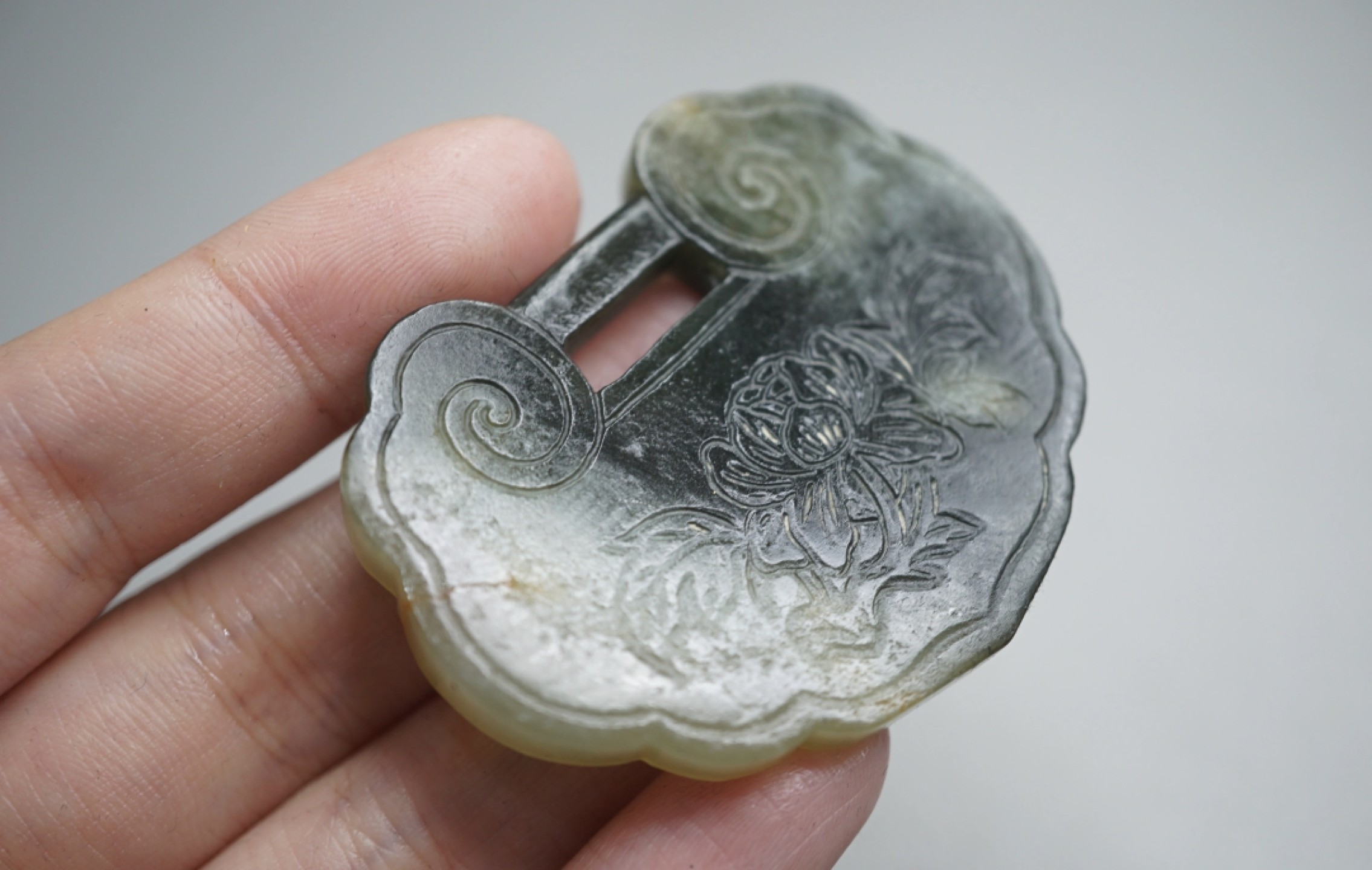 ｜冷门出品｜精选专拍·第贰拾柒场· 苏工和田玉平安锁玉佩挂件