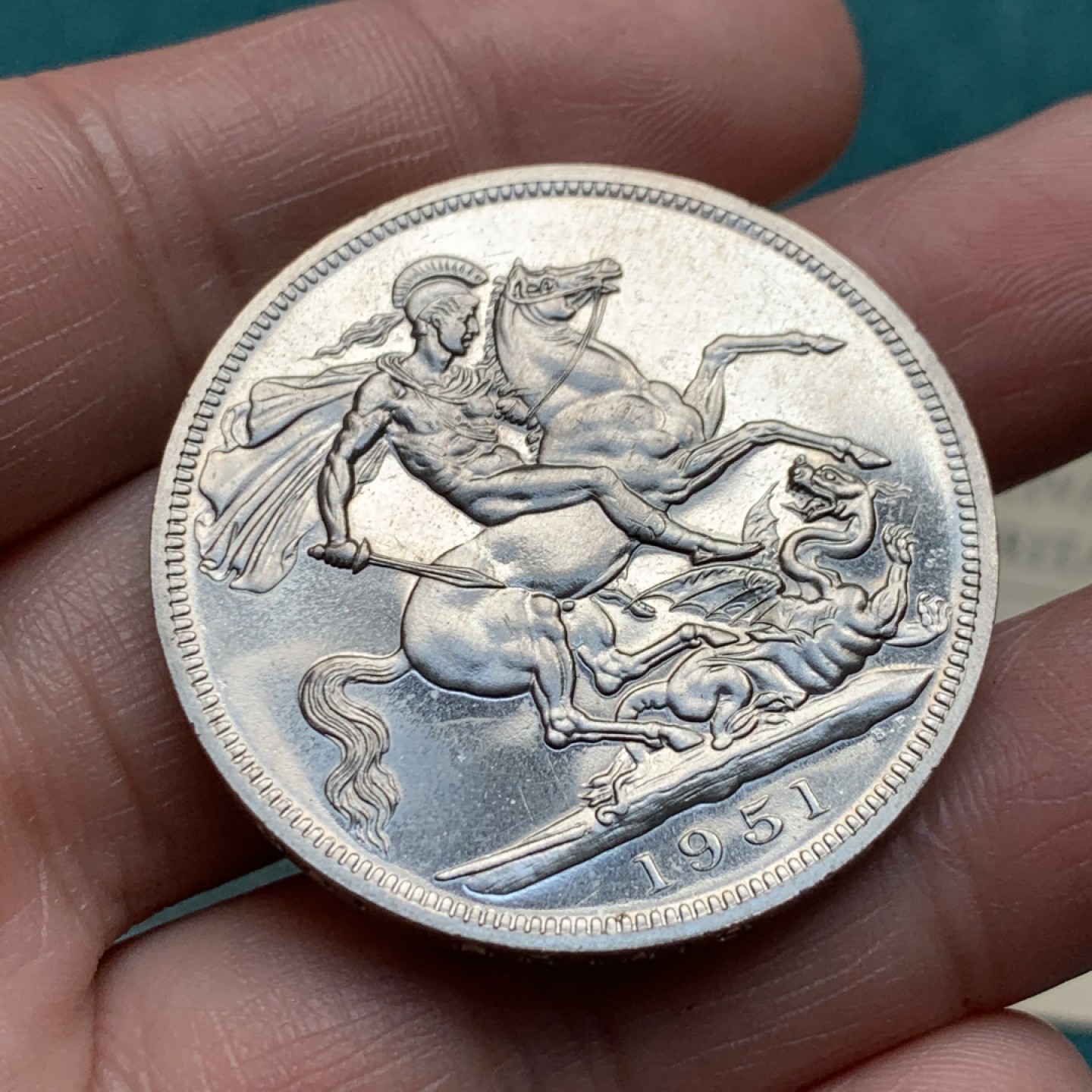 《竞宝斋》第150场-周日，周一，周四 3场 (全场包邮) 英国 1951年 乔治六世 最后的马剑 克朗镍马剑 绿盒带证书