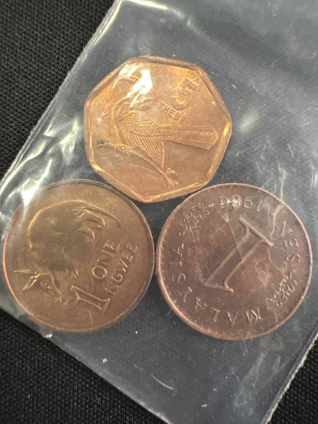 泡泡堂微拍第一 一 七幕硬币捡漏可累计专场👿👿，累计满二十元包邮，接受代拍业务 小铜币3枚