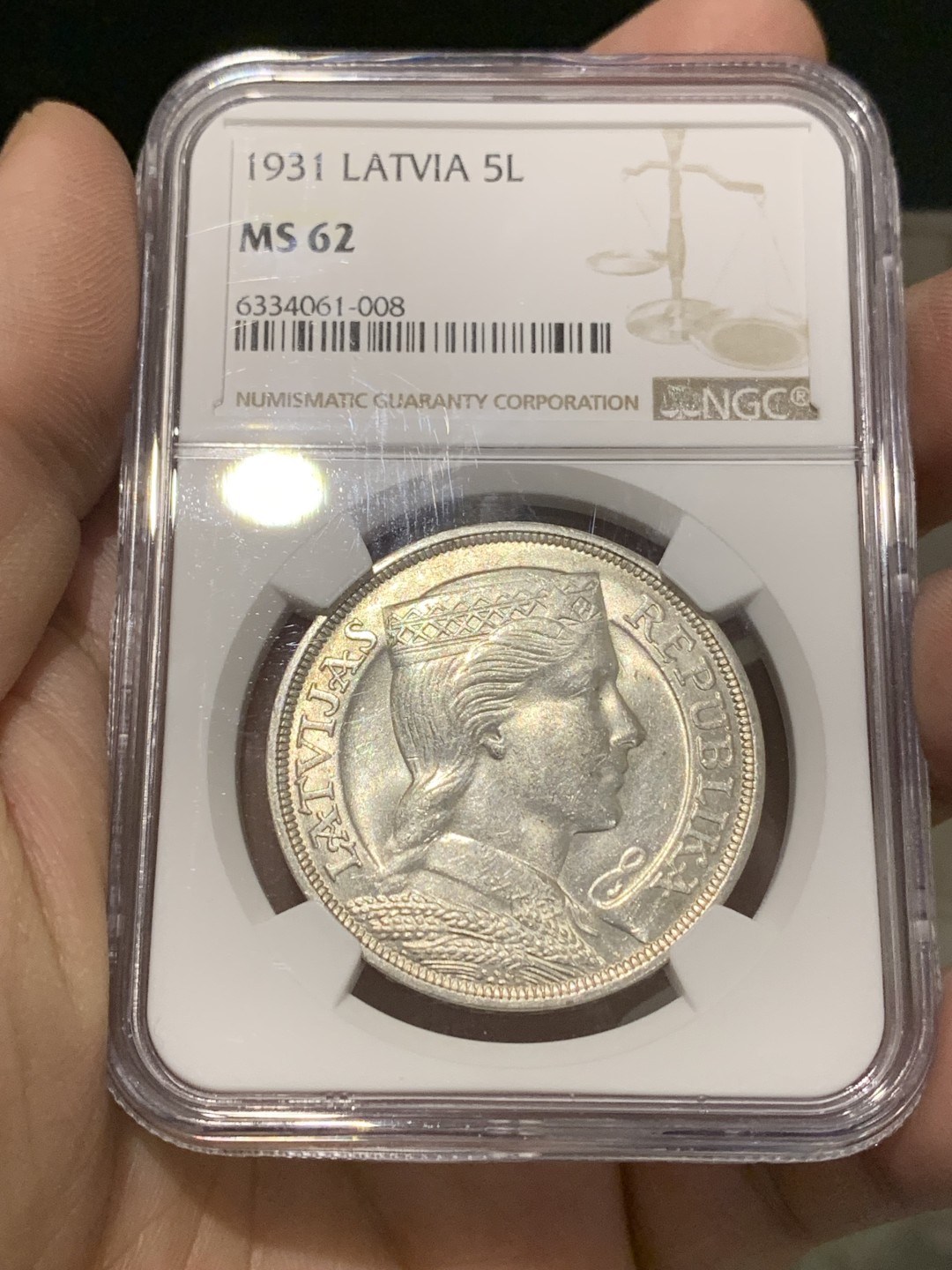 《竞宝斋》第150场-周日，周一，周四 3场 (全场包邮) NGC-MS62 拉脱维亚 1931年5拉特美女大银币 带点包浆 外拍热门品种 价格洼地