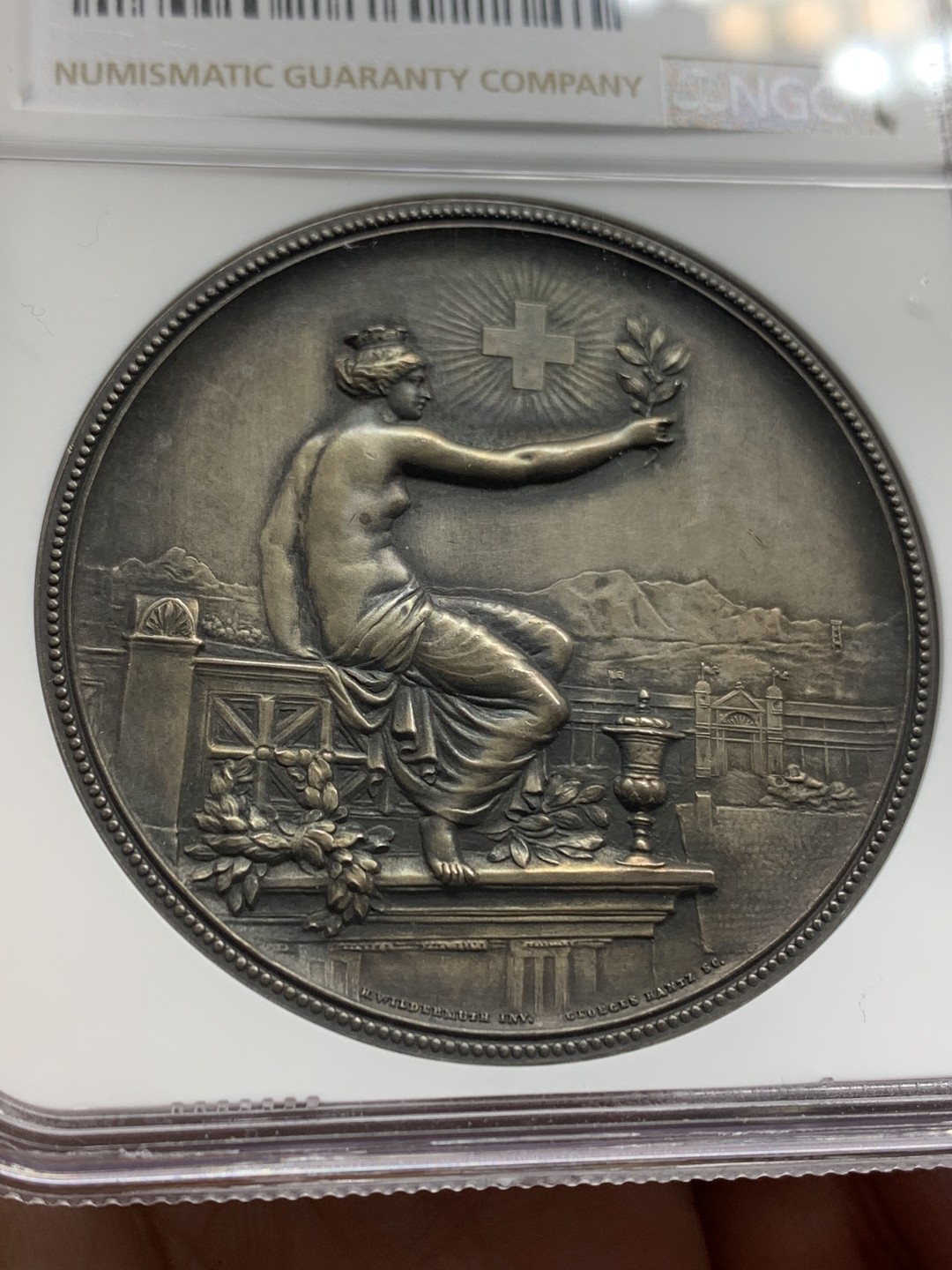 《竞宝斋》第150场-周日，周一，周四 3场 (全场包邮) NGC-MS62 瑞士 1895年 苏黎世女神拿花射击章 大银章