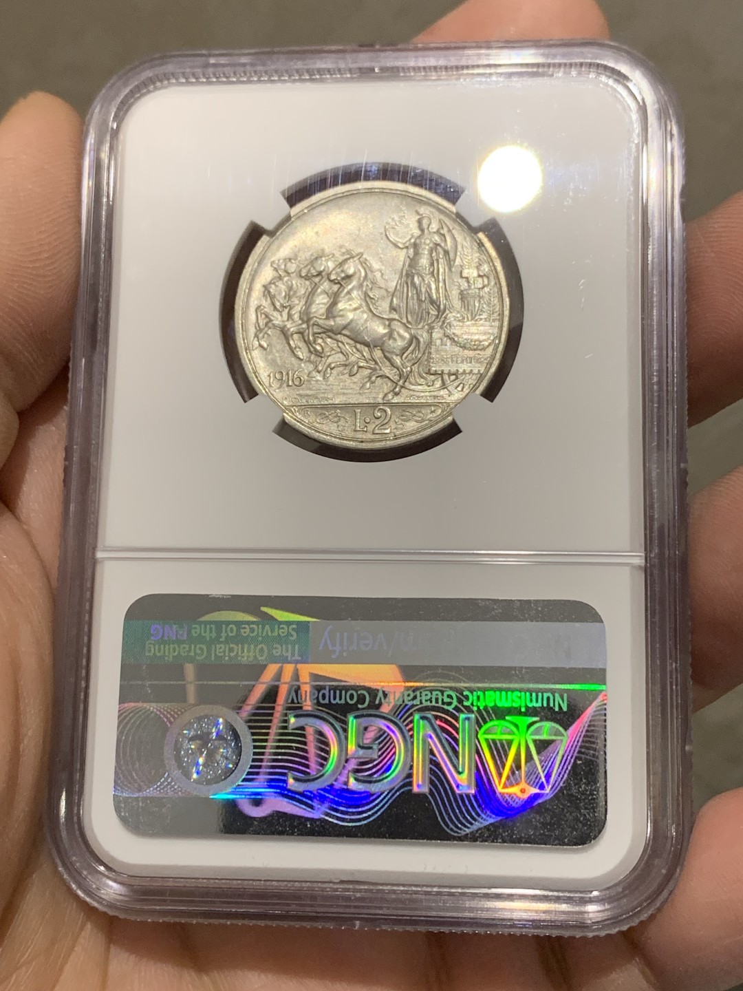 《竞宝斋》第150场-周日，周一，周四 3场 (全场包邮) NGC-MS63  意大利1916年2里拉马车银币 带车轮光 大热品种