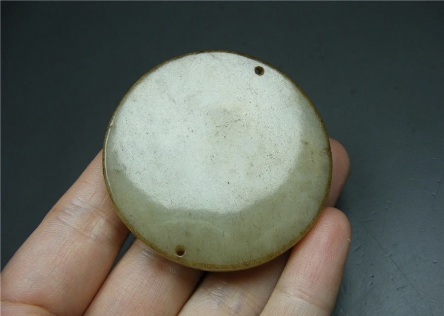 ｜冷门出品｜精选专拍·第贰拾柒场· 地方玉浮雕五福捧寿圆形大水盂