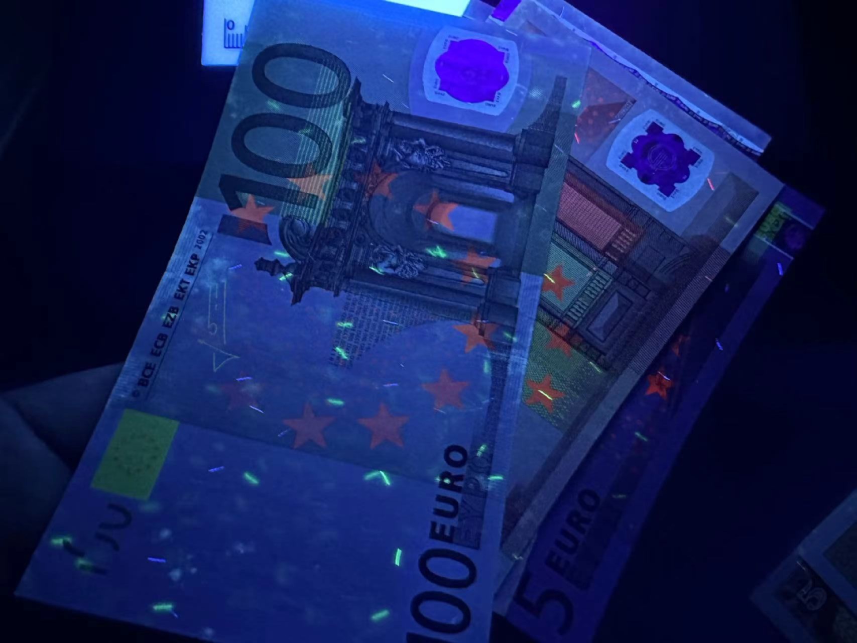 《外钞收藏家》第二百五十九期（连拍第四场） 欧元 五张一起 AU品相为主