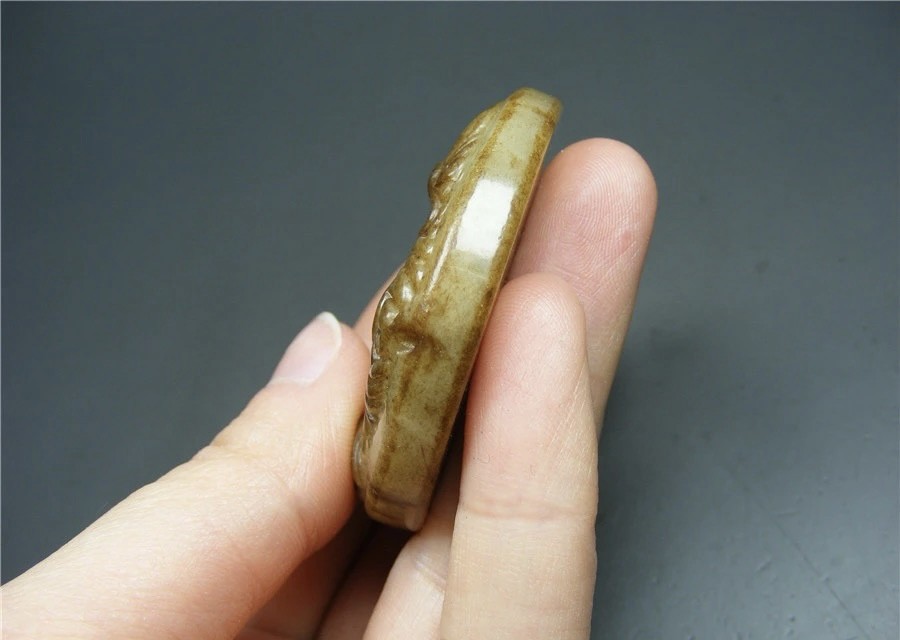｜冷门出品｜精选专拍·第贰拾柒场· 地方玉浮雕五福捧寿圆形大水盂
