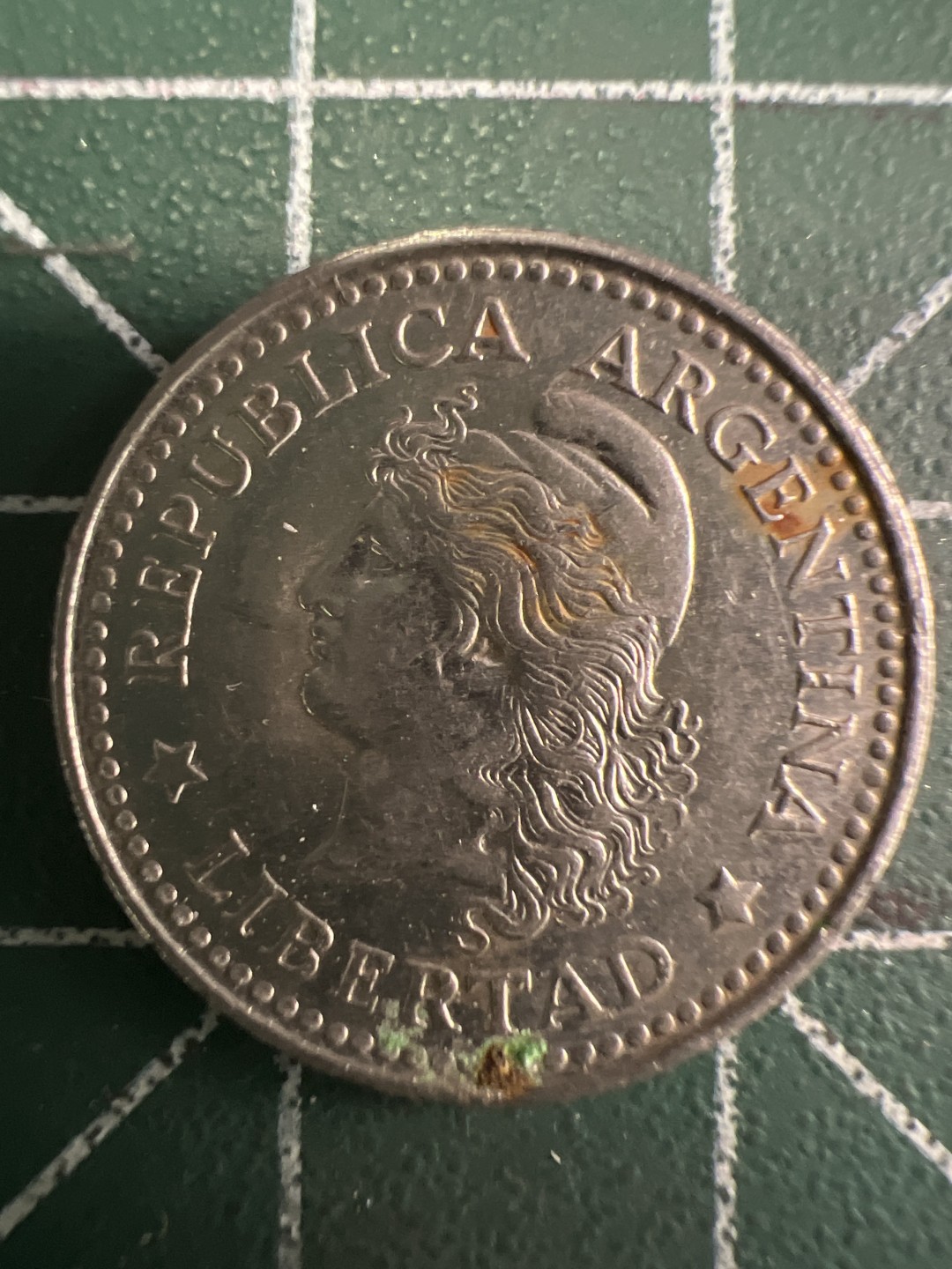 泡泡堂微拍第160幕硬币捡漏可累计专场👿👿，累计满二十元包邮，接受代拍业务 阿根廷十分