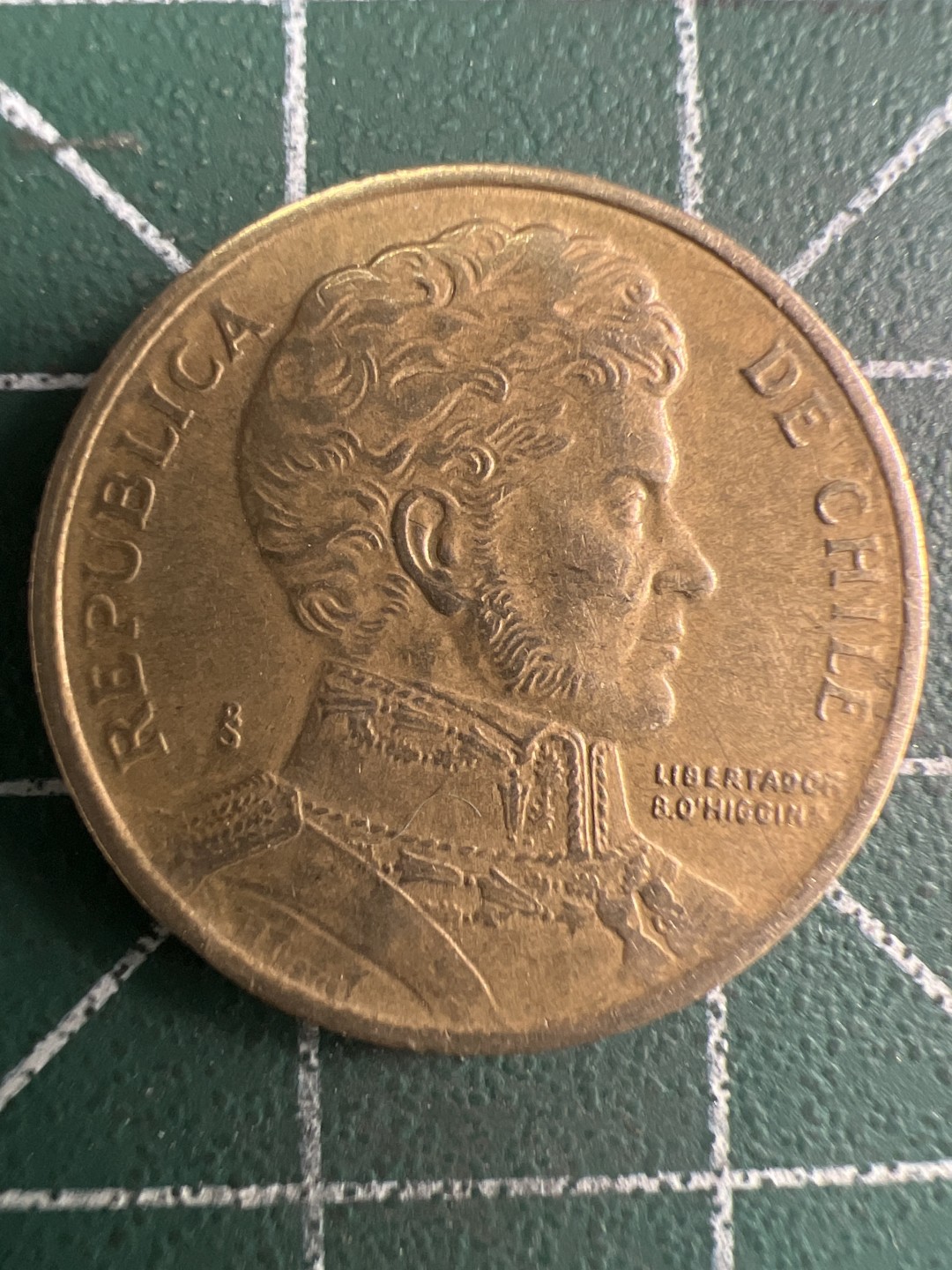 泡泡堂第274期  世界硬币 （无押金，捡漏，全场20包邮，偏远地区除外，接收代拍业务） 智利10皮索