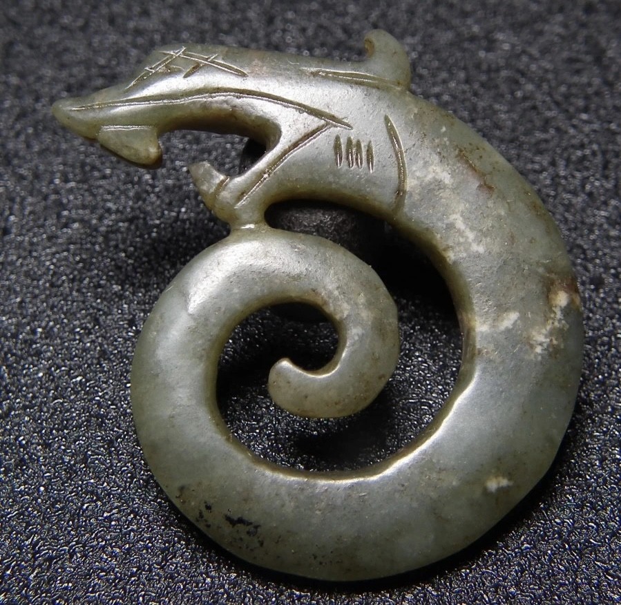 ｜冷门出品｜精选专拍·第贰拾柒场· 和田青玉带沁圆雕鱼化龙小把件