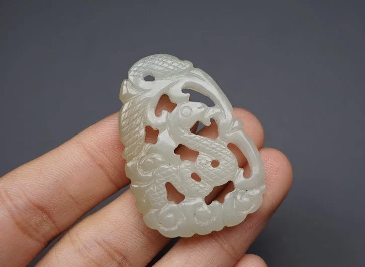 ｜冷门出品｜精选专拍·第贰拾柒场· 和田玉 蛇玉牌挂件
