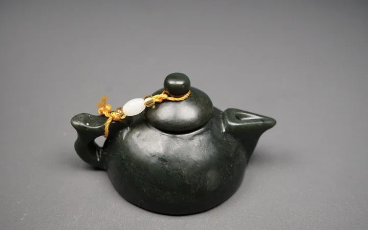 ｜冷门出品｜精选专拍·第贰拾柒场· 和田玉 小茶壶 砚滴｜尺寸 7.2*5*3.8厘米