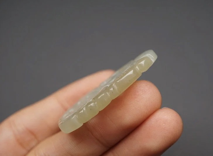 ｜冷门出品｜精选专拍·第贰拾柒场· 和田玉 蛇玉牌挂件