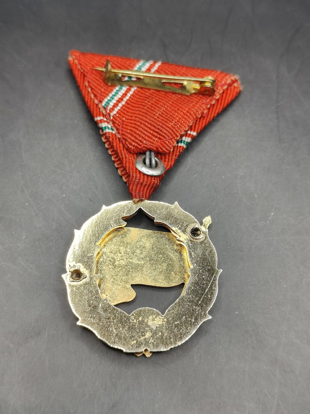 全场0元起拍 第45期 咸鱼国勋章拍卖专场 4月9日（周日）下午6：00开始 匈牙利劳动红旗勋章