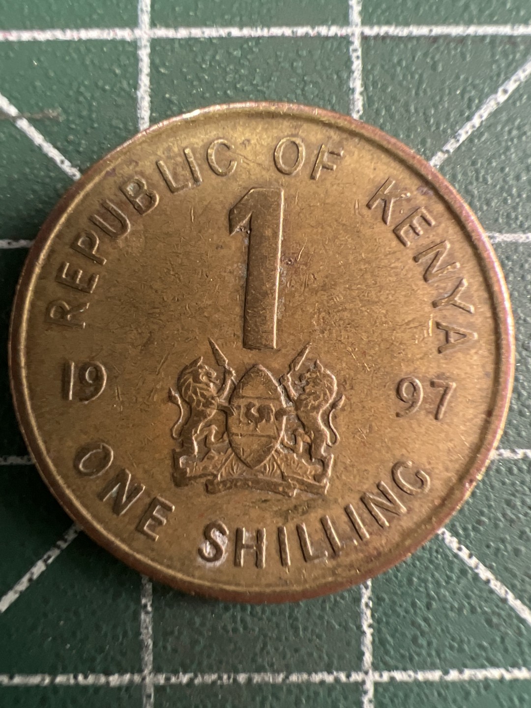泡泡堂第285期  世界硬币 （无押金，捡漏，全场20包邮，偏远地区除外，接收代拍业务） 肯尼亚一先令