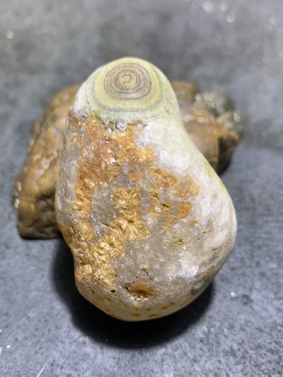 精美罕见高玉化眼石原石一颗 - 精美罕见高玉化眼石原石一颗