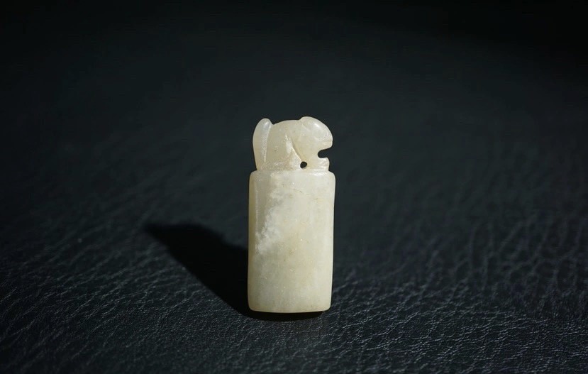 ｜冷门出品｜精选专拍·第贰拾柒场· 明清工老和田玉玉兽挂件