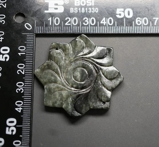 ｜冷门出品｜精选专拍·第贰拾柒场· 和田玉 花卉牌挂件