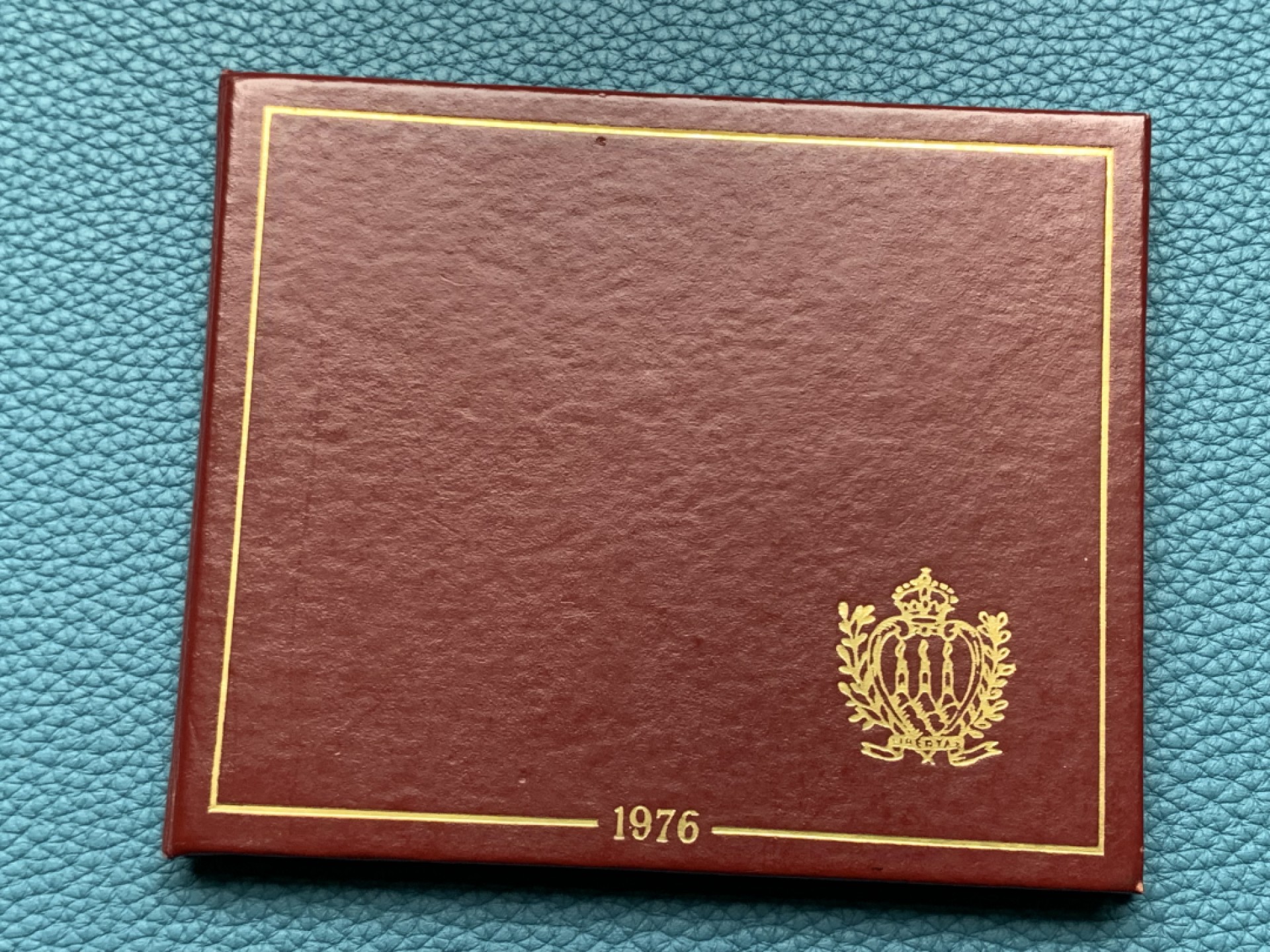 《竞宝斋》第151场-周日，周一，周四 3场 (全场包邮) 卡装 圣马力诺1976年 播种 500里拉银币 炫彩包浆