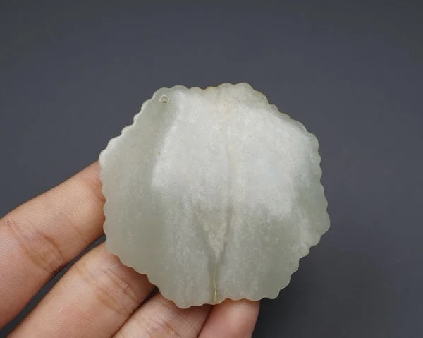 ｜冷门出品｜精选专拍·第贰拾捌场· 和田玉 花卉牌挂件