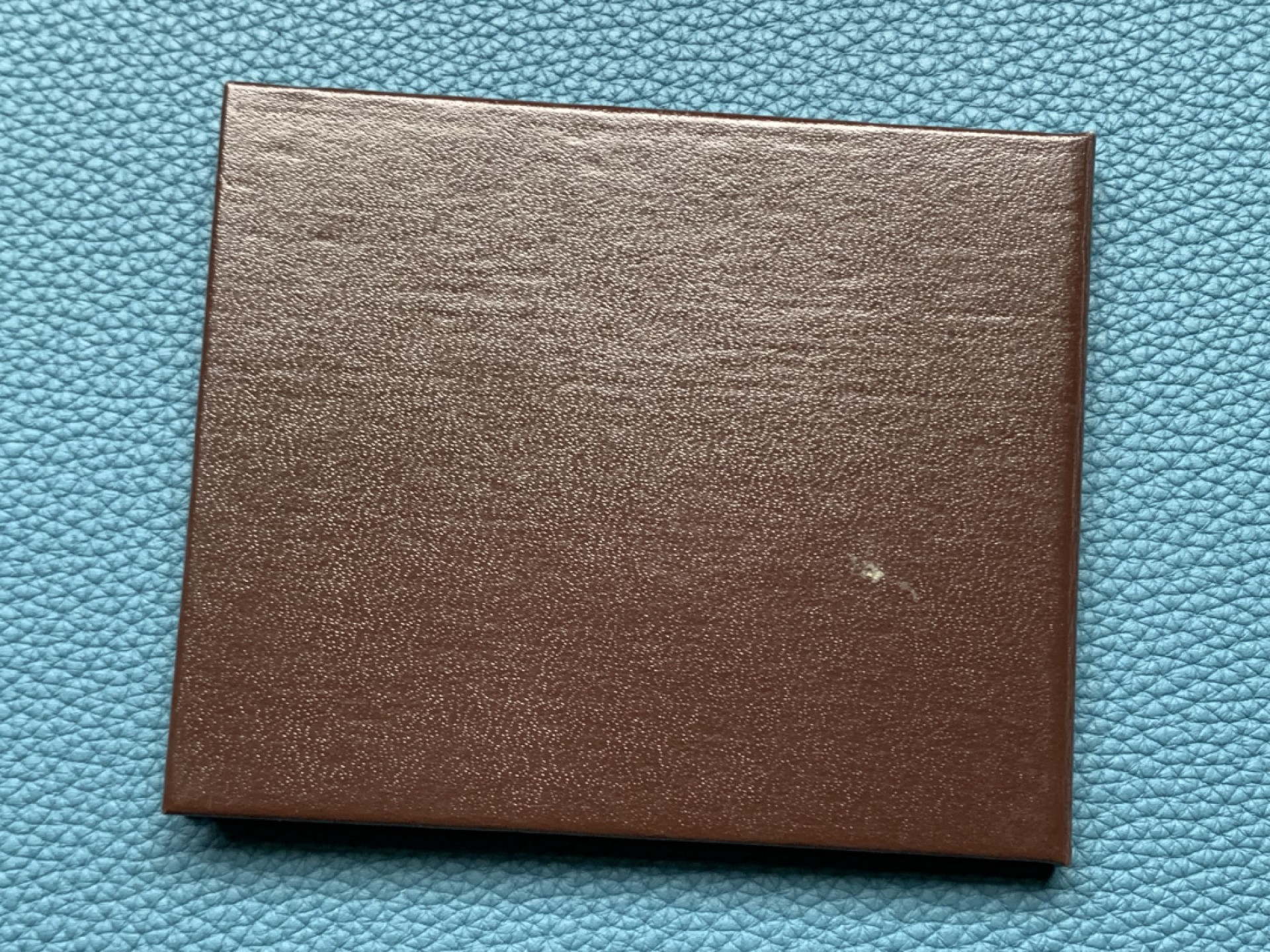 《竞宝斋》第151场-周日，周一，周四 3场 (全场包邮) 卡装 圣马力诺1979年 女神 1000里拉银币 代彩包浆