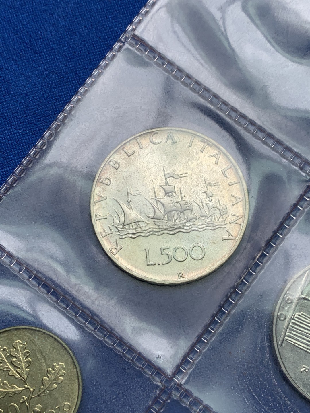 《竞宝斋》第151场-周日，周一，周四 3场 (全场包邮) 意大利1970年套币，2枚银币包浆品