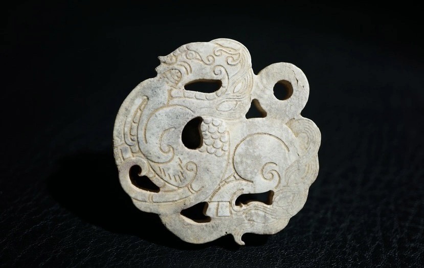 ｜冷门出品｜精选专拍·第贰拾捌场· 老地方玉双面满工螭龙把件