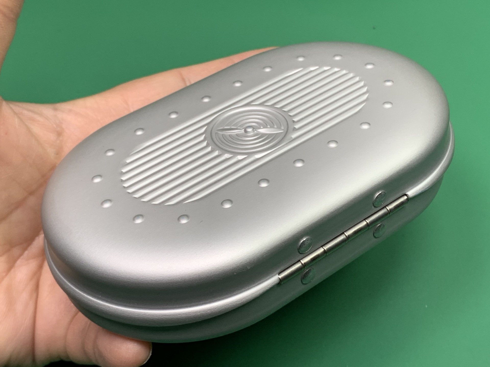 《竞宝斋》第151场-周日，周一，周四 3场 (全场包邮) 原盒 加拿大1990年 飞机系列20美元 镀金大银币 31.1克