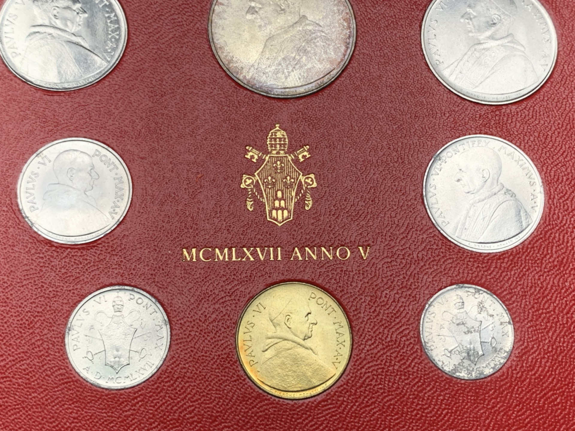 《竞宝斋》第151场-周日，周一，周四 3场 (全场包邮) 卡装 梵蒂冈1967年 八枚套 其中500里拉是银币