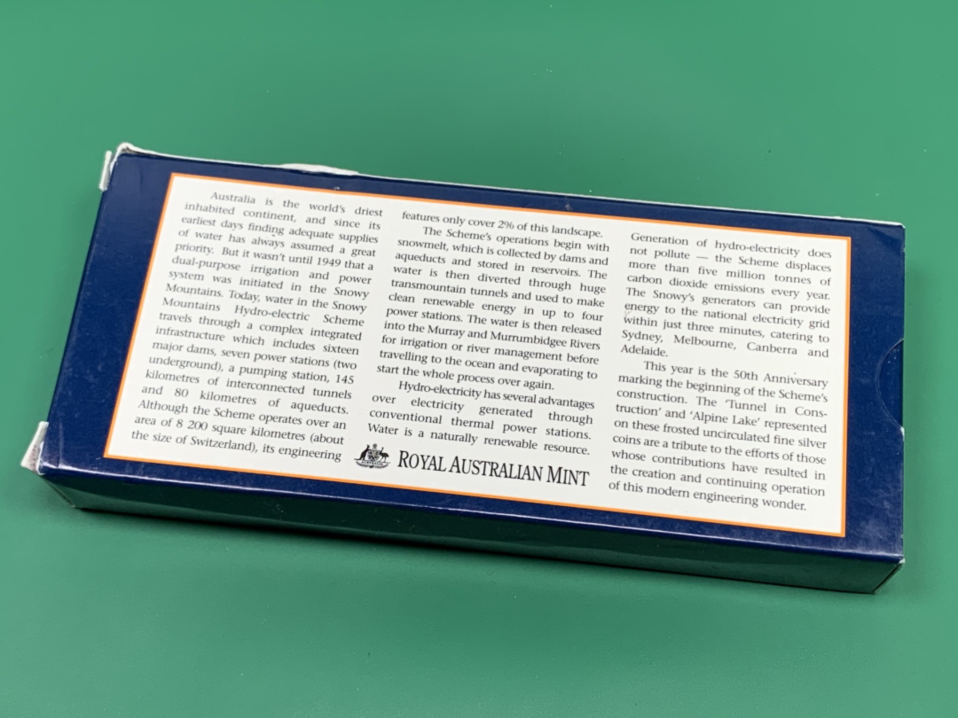 《竞宝斋》第151场-周日，周一，周四 3场 (全场包邮) 原盒 澳大利亚1999年 雪山计划 10元大银币一对 20.77克