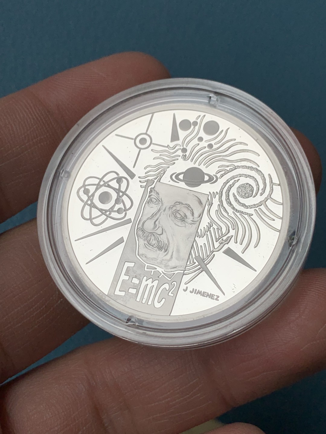 《竞宝斋》第151场-周日，周一，周四 3场 (全场包邮) 原盒 法国2000年 物理学爱因斯坦 10法郎精制大银币