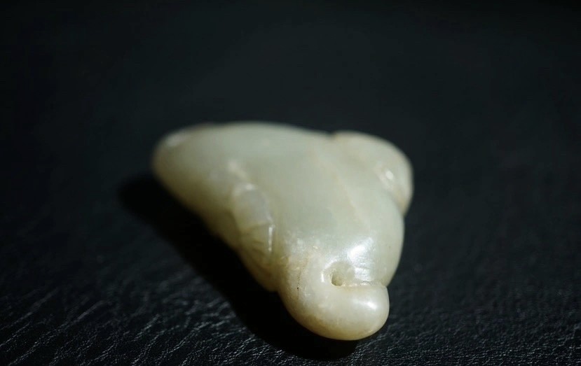 ｜冷门出品｜精选专拍·第贰拾捌场· 明清工老和田玉菱角把件