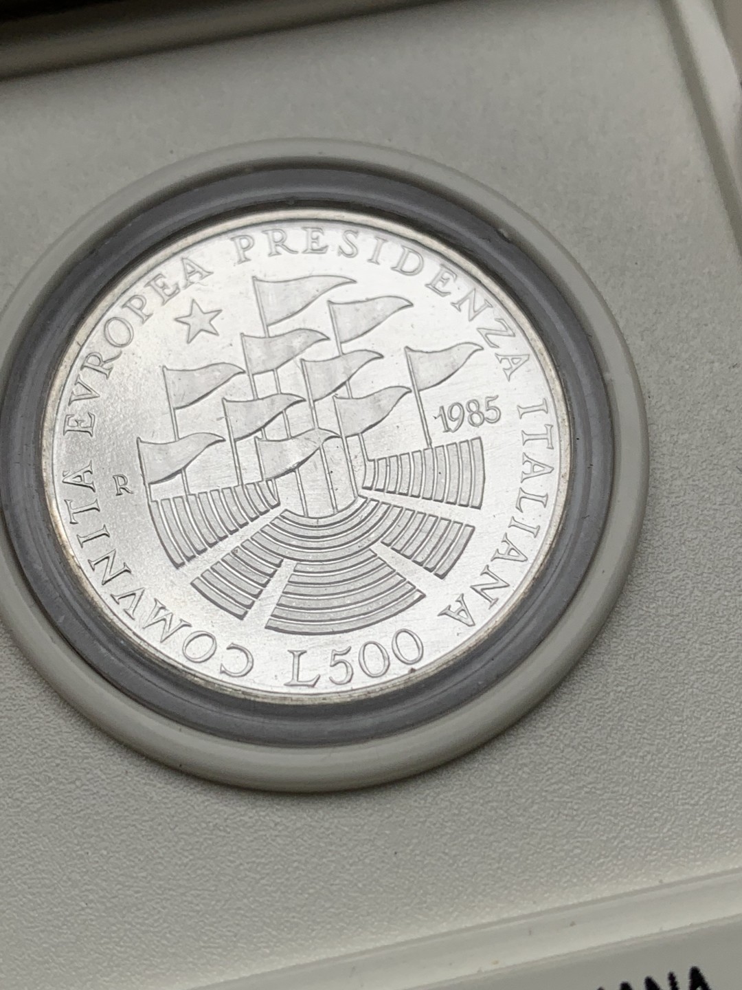 《竞宝斋》第151场-周日，周一，周四 3场 (全场包邮) 意大利1985年 地球女神 500里拉银币 白壳少见