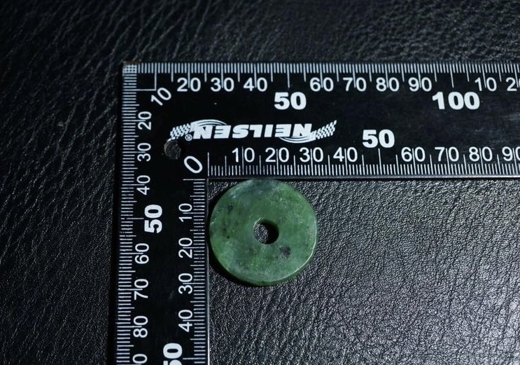 ｜冷门出品｜精选专拍·第贰拾捌场· 明清工老和田玉碧玉玉璧挂件
