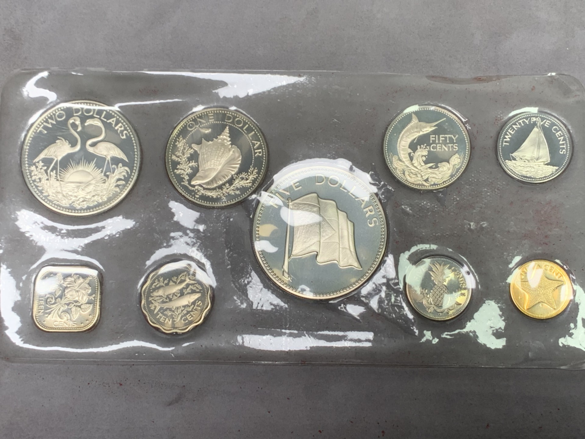 《竞宝斋》第151场-周日，周一，周四 3场 (全场包邮) 原盒 巴哈马1974年 九枚套精制币 其中50分/1元/2元/5元都是银币