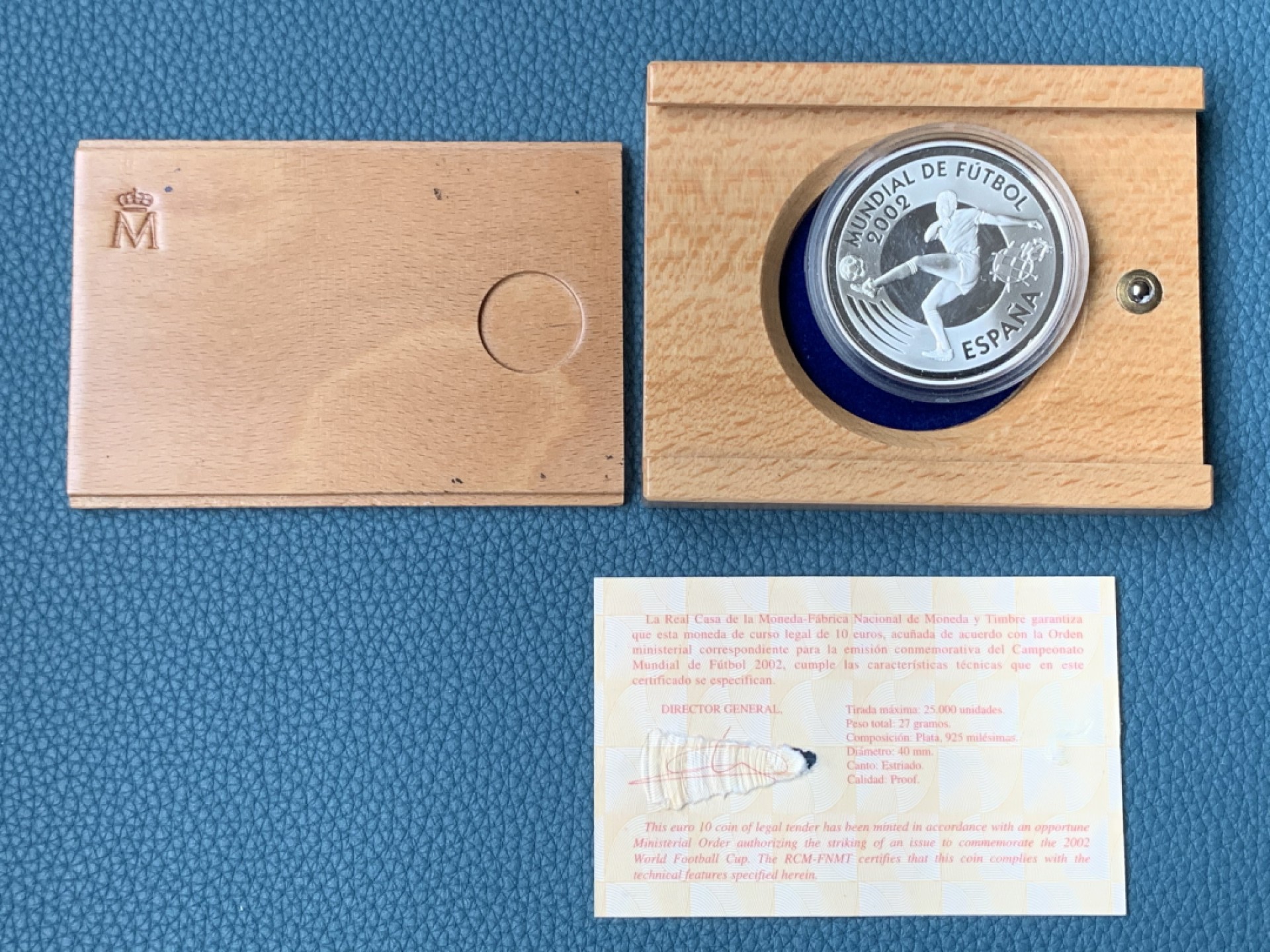 《竞宝斋》第151场-周日，周一，周四 3场 (全场包邮) 木盒证书 西班牙2002年 世界杯纪念 10欧元 精制大银币  27克 92.5%银