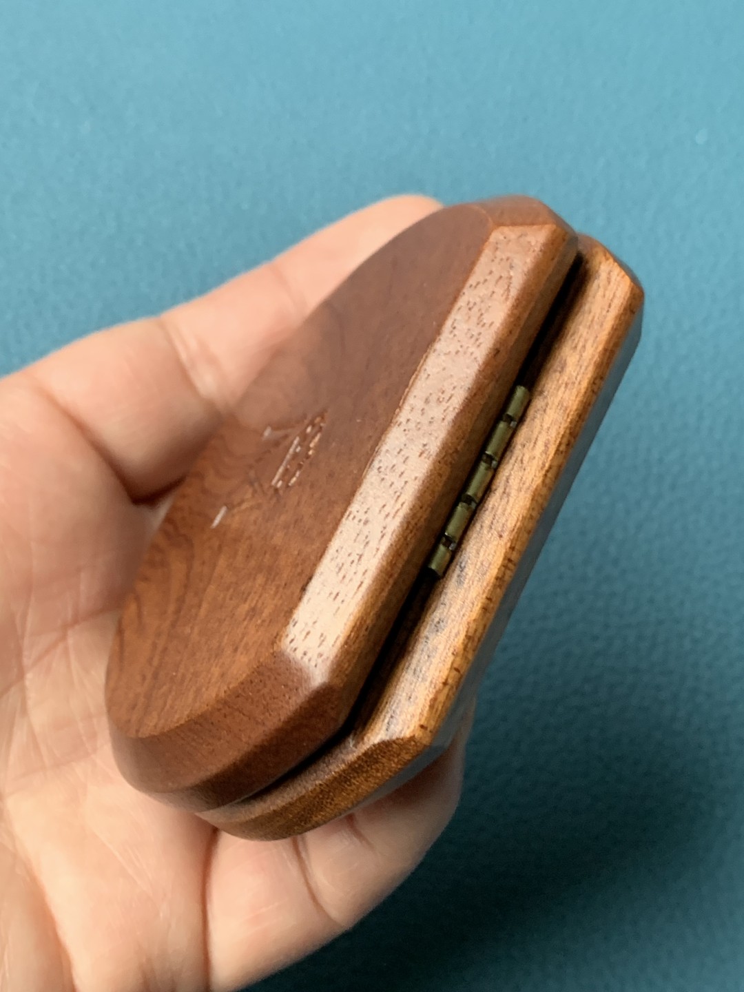 《竞宝斋》第151场-周日，周一，周四 3场 (全场包邮) 木盒 西班牙2000年 残运会 1000比塞塔精制银币