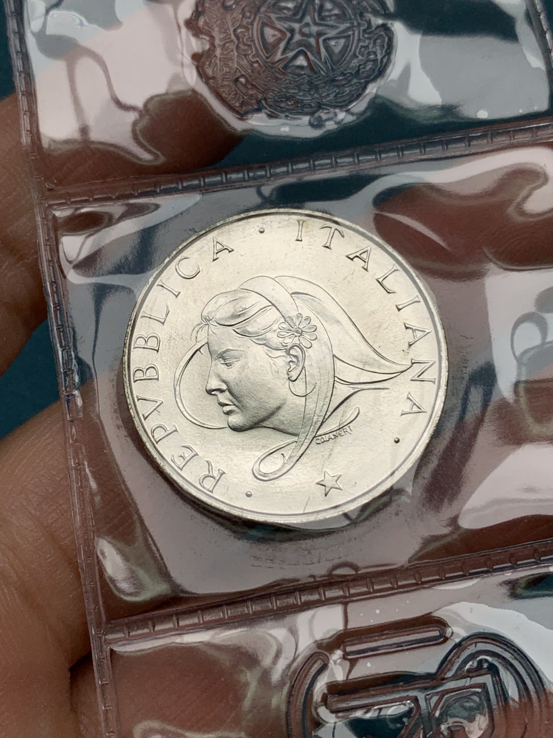 《竞宝斋》第151场-周日，周一，周四 3场 (全场包邮) 意大利1987年 家庭日纪念 500里拉银币