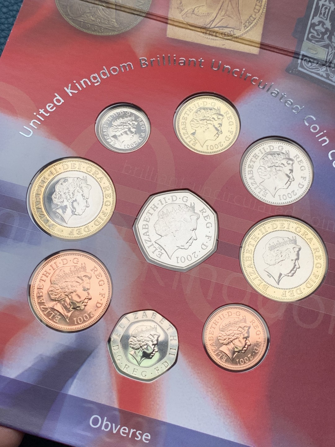 《竞宝斋》第151场-周日，周一，周四 3场 (全场包邮) 卡装 英国2001年 九枚套 最大面值是两枚2镑 稀少年份 非常精美