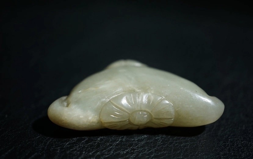 ｜冷门出品｜精选专拍·第贰拾捌场· 明清工老和田玉菱角把件