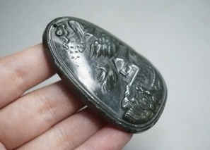｜冷门出品｜精选专拍·第贰拾捌场· 和田青玉浮雕山水纹饰大玉牌