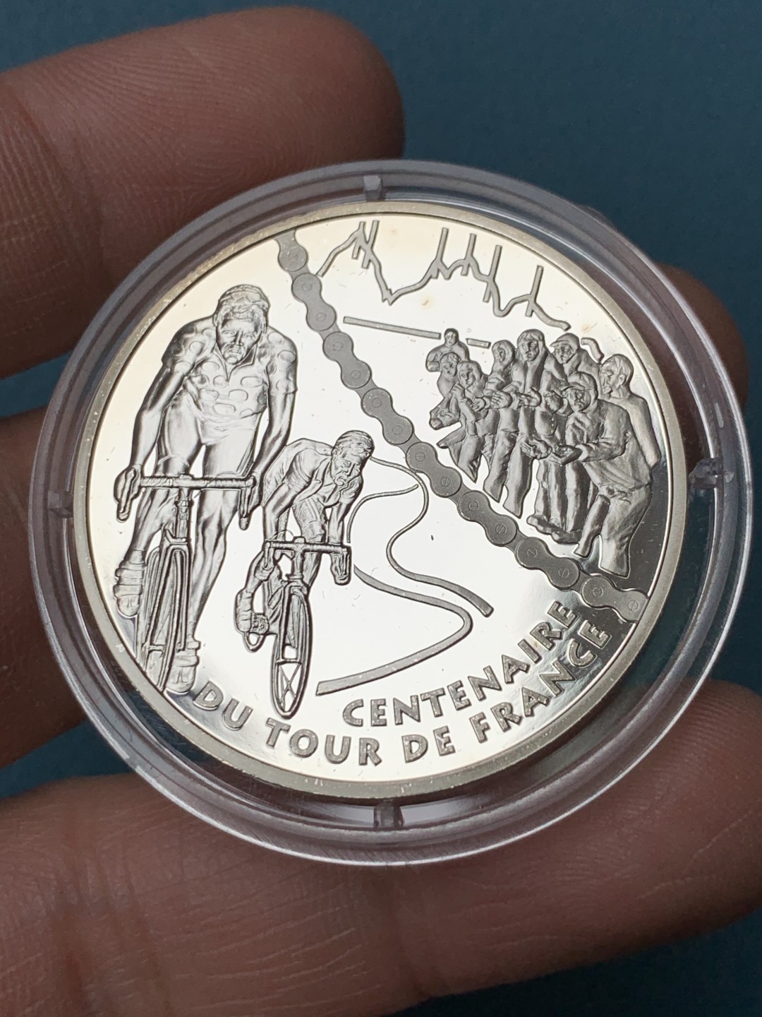 《竞宝斋》第151场-周日，周一，周四 3场 (全场包邮) 原盒证书 法国2003年 自行车赛 1 1/2法郎精制大银币