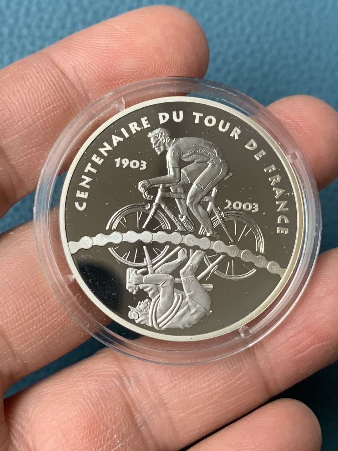 《竞宝斋》第151场-周日，周一，周四 3场 (全场包邮) 原盒 法国20003年 自行车赛 1.5欧元精制大银币 22.2克 90%银