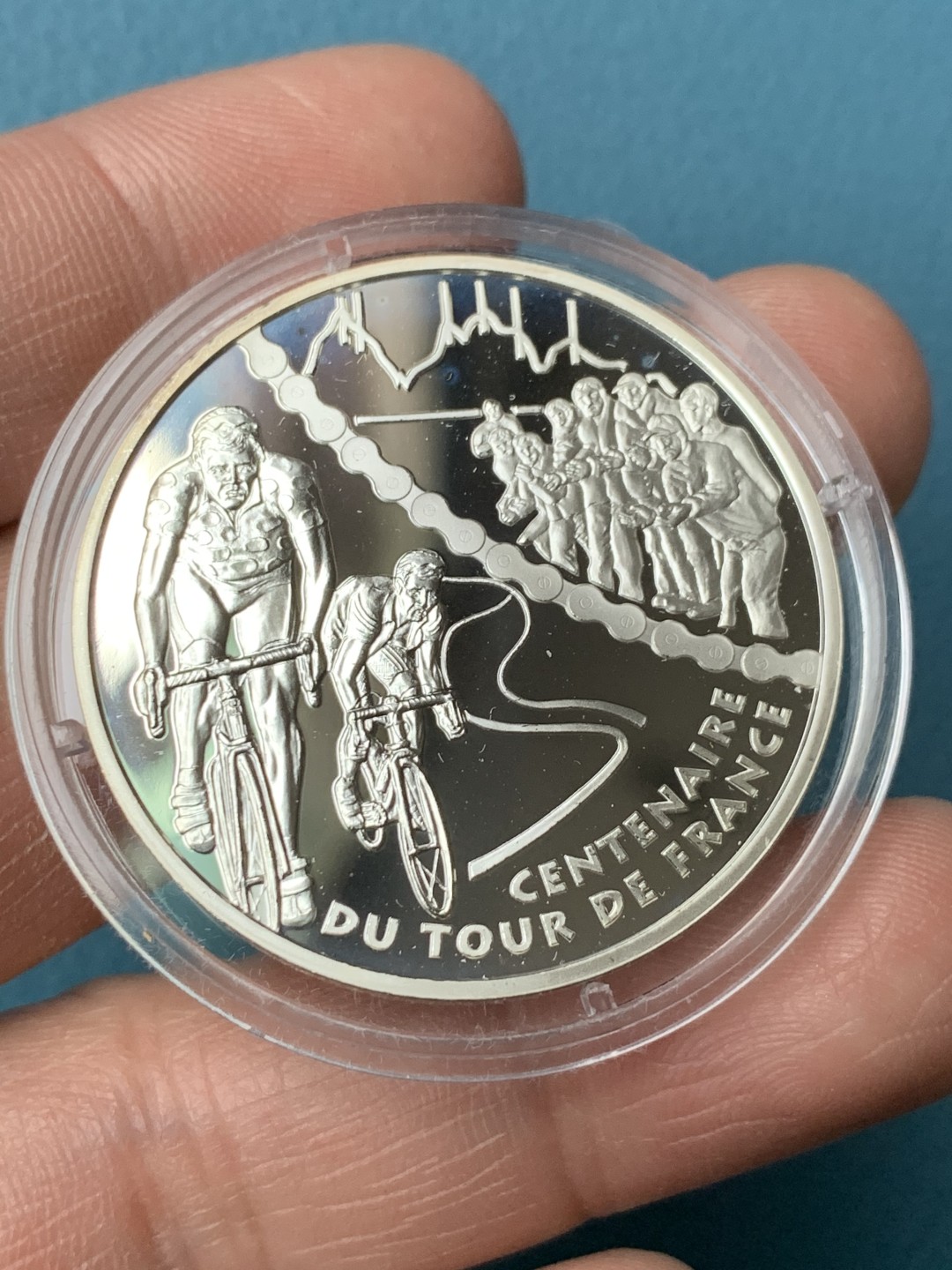 《竞宝斋》第151场-周日，周一，周四 3场 (全场包邮) 原盒证书 法国2003年 自行车赛 1 1/2法郎精制大银币