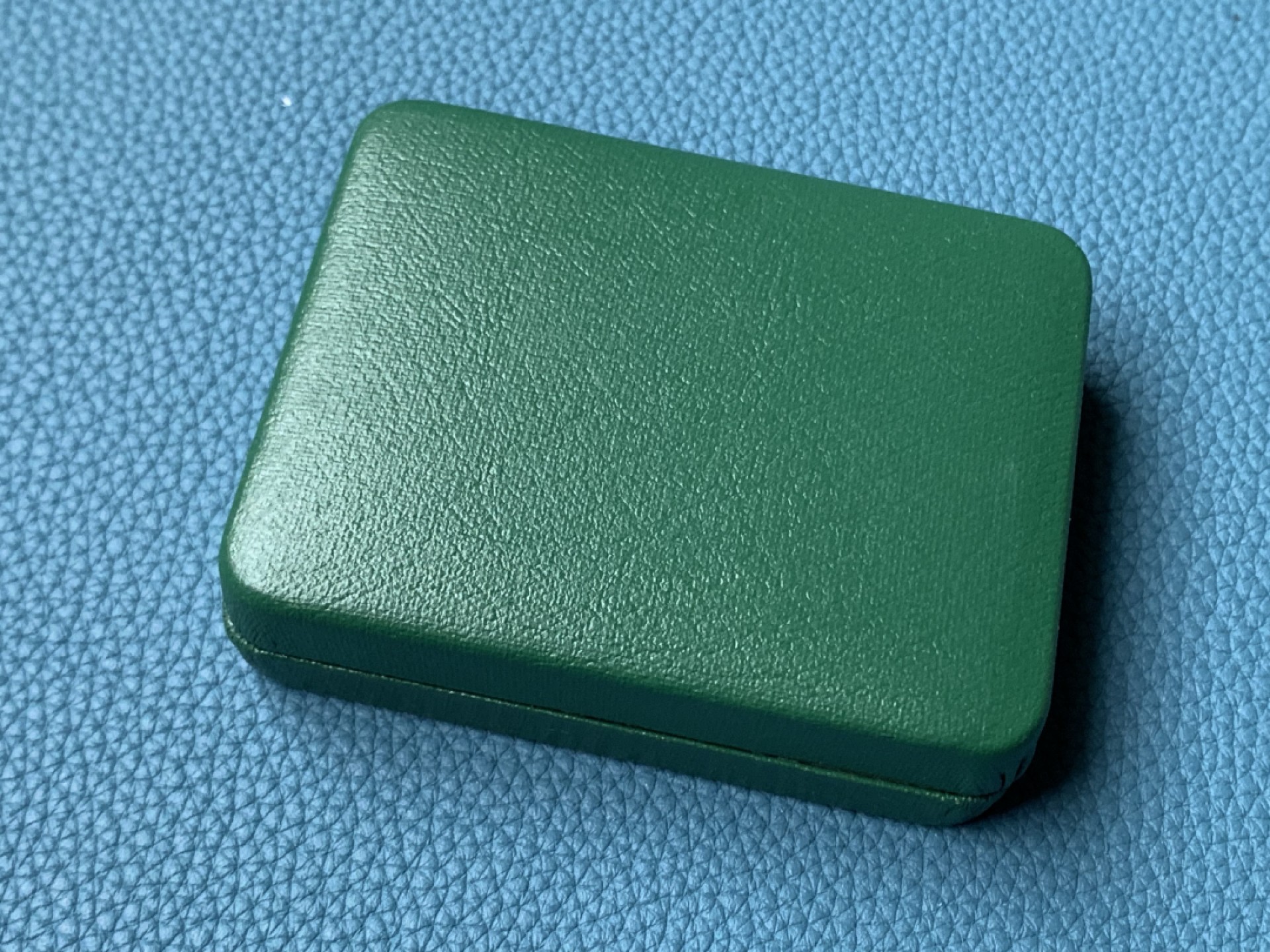 《竞宝斋》第151场-周日，周一，周四 3场 (全场包邮) 原盒 爱尔兰1990年 小鹿5艾古精制大银币