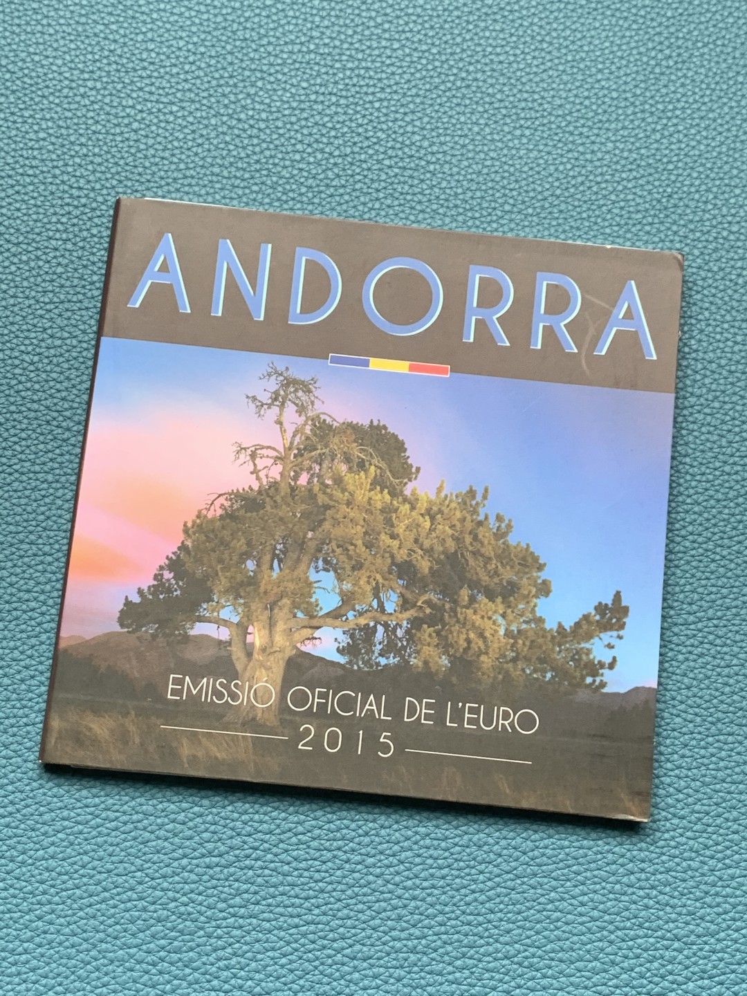 《竞宝斋》第151场-周日，周一，周四 3场 (全场包邮) 卡装 安道尔2015年 欧元不同面值八枚套 小国家欧元2014年才开始委托西班牙银行发行 欧元系列里的难点 这年份发行量4万套