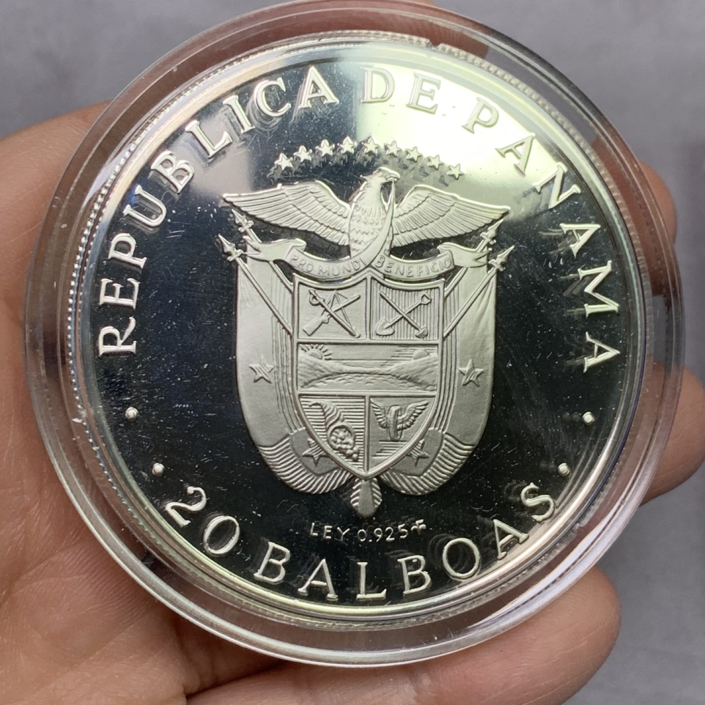 《竞宝斋》第151场-周日，周一，周四 3场 (全场包邮) 原盒 巴拿马1974年 20元 精制大银币 129.59克