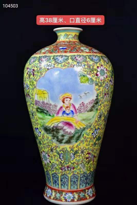 大清雍正珐琅彩人物梅瓶，器型规整精致，画工精细，纯绘画工，，