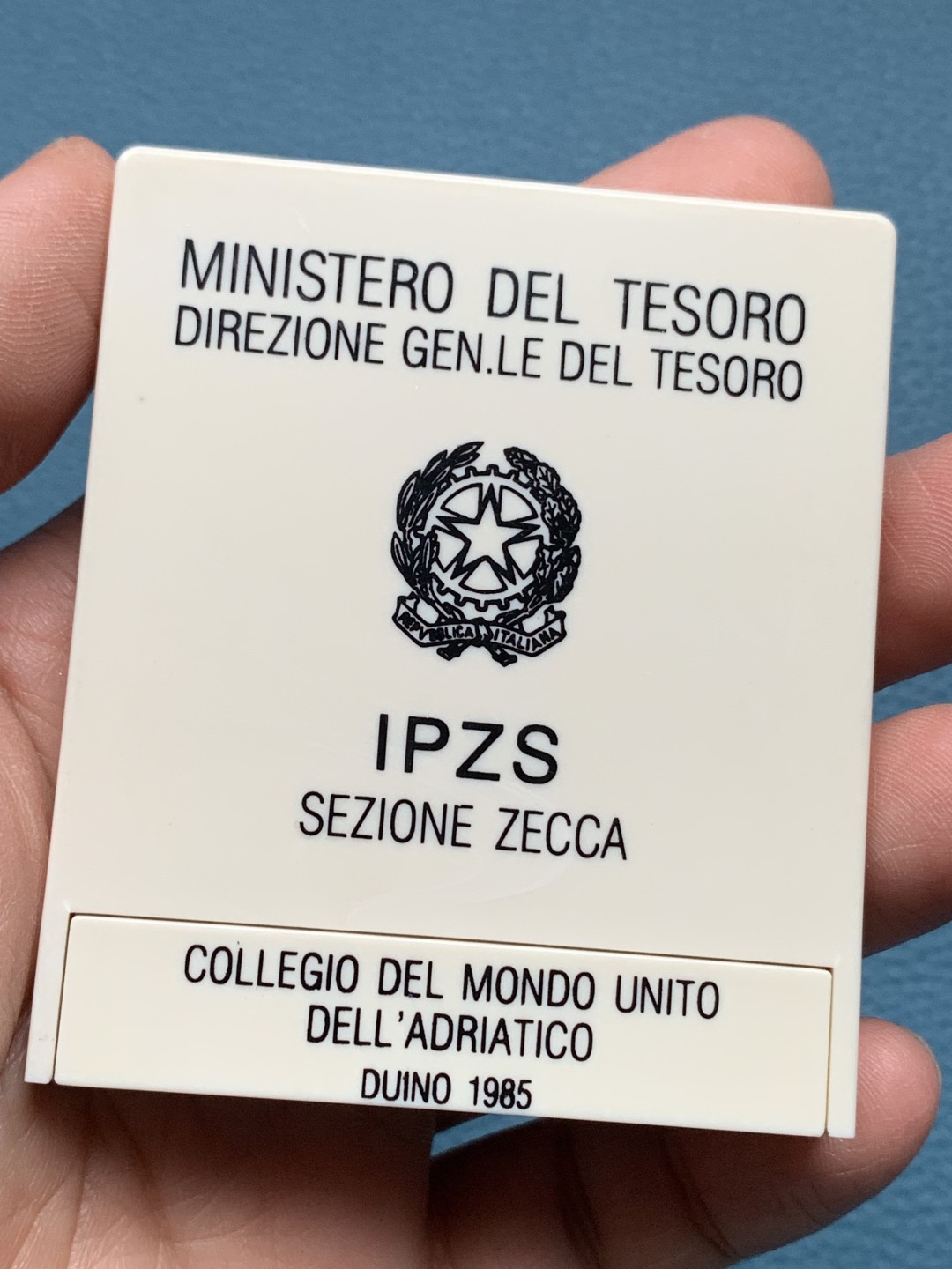 《竞宝斋》第151场-周日，周一，周四 3场 (全场包邮) 意大利1985年 双地球500里拉银币