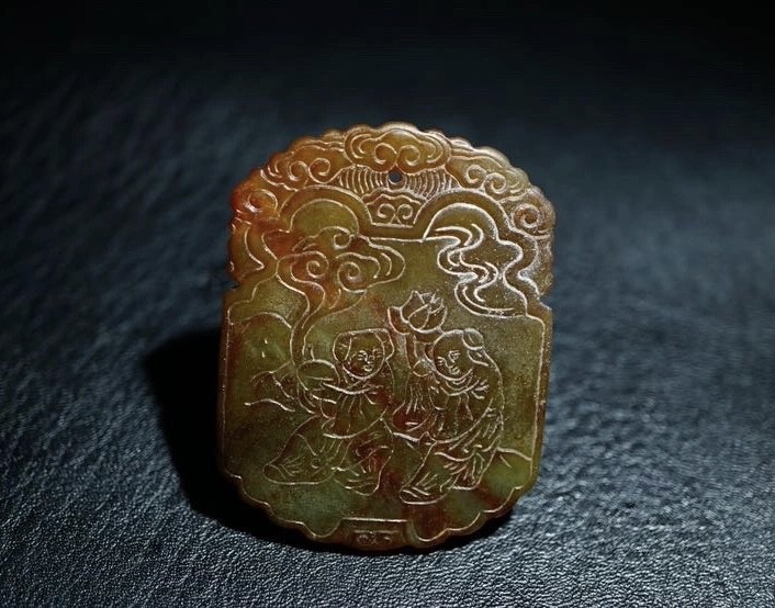 ｜冷门出品｜精选专拍·第贰拾玖场· 明清工老和田玉和合二仙子冈牌挂件