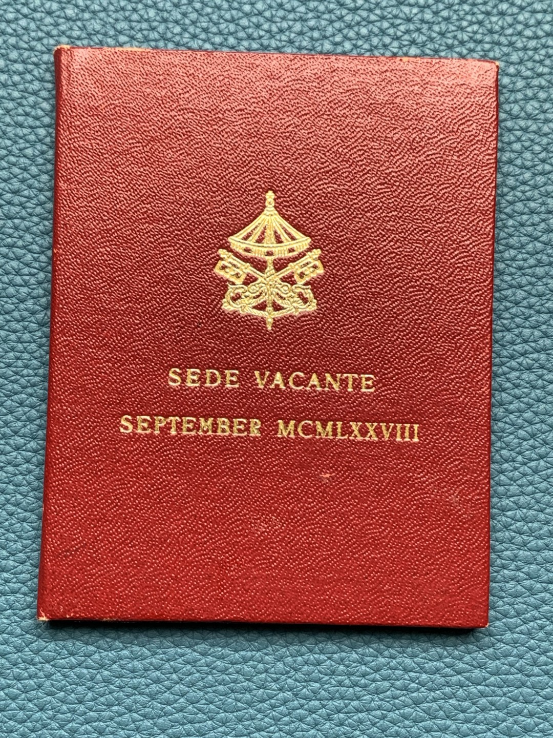 《竞宝斋》第151场-周日，周一，周四 3场 (全场包邮) 红本本 梵蒂冈1978年 教皇缺位 500里拉银币 稀少年份