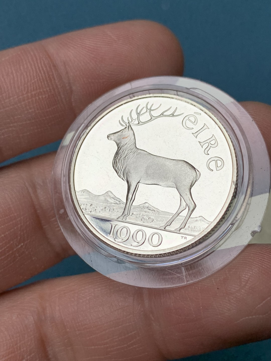 《竞宝斋》第151场-周日，周一，周四 3场 (全场包邮) 原盒 爱尔兰1990年 小鹿5艾古精制大银币